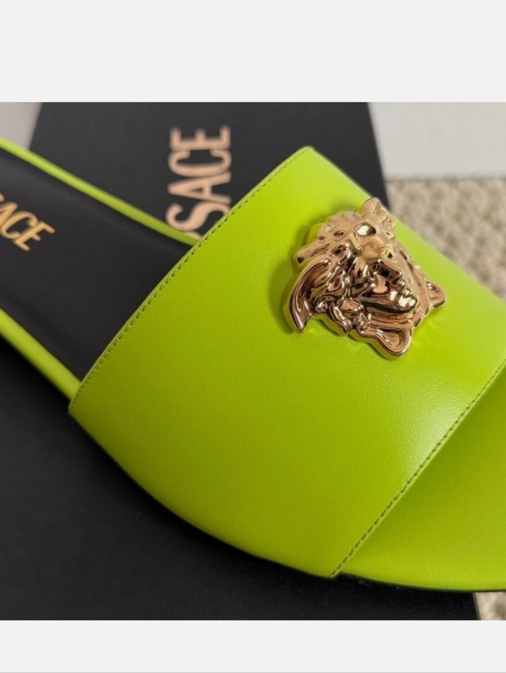 Autentic Versace Neon Yellow-Green Medusa Slide Mules - Picture 4 of 13